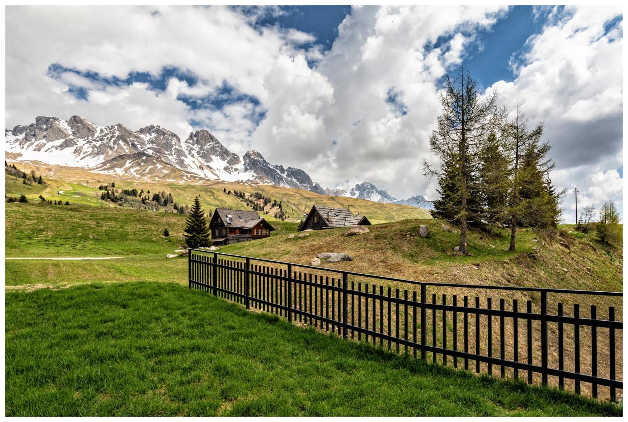 Hotel Arnika Wellness Passo San Pellegrino Exterior photo